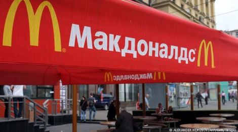 Filmmakers Plan to Start Russian Fast-Food Chain