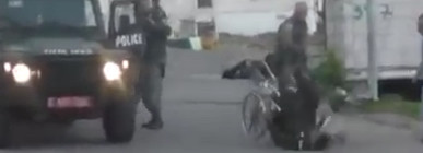 NY Times Jody Rudoren: Israeli Trooper Filmed Pushing Disabled Palestinian to the Ground
